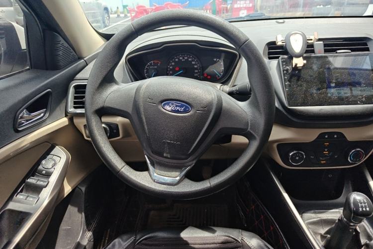 Used Ford Escort 2015 1.5L Manual Comfort Model Steering Wheel