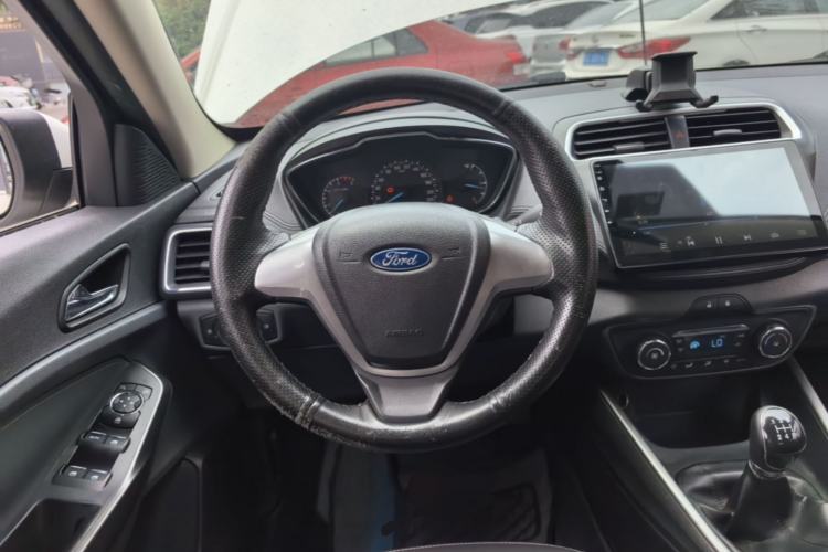Used Ford Escort 2015 1.5L Manual Fashion Edition Steering Wheel