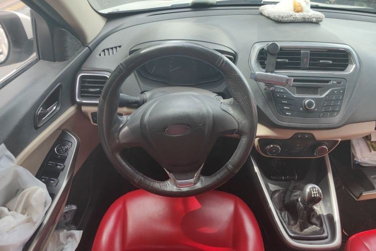 Used Ford Escort 2015 1.5L Manual Comfort Model Steering Wheel
