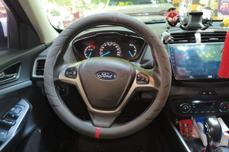 Used Ford Escort 2015 1.5L Automatic Fashion Model Steering Wheel