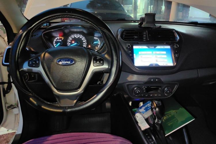Used Ford Escort 2015 1.5L Automatic Fashion Model Steering Wheel