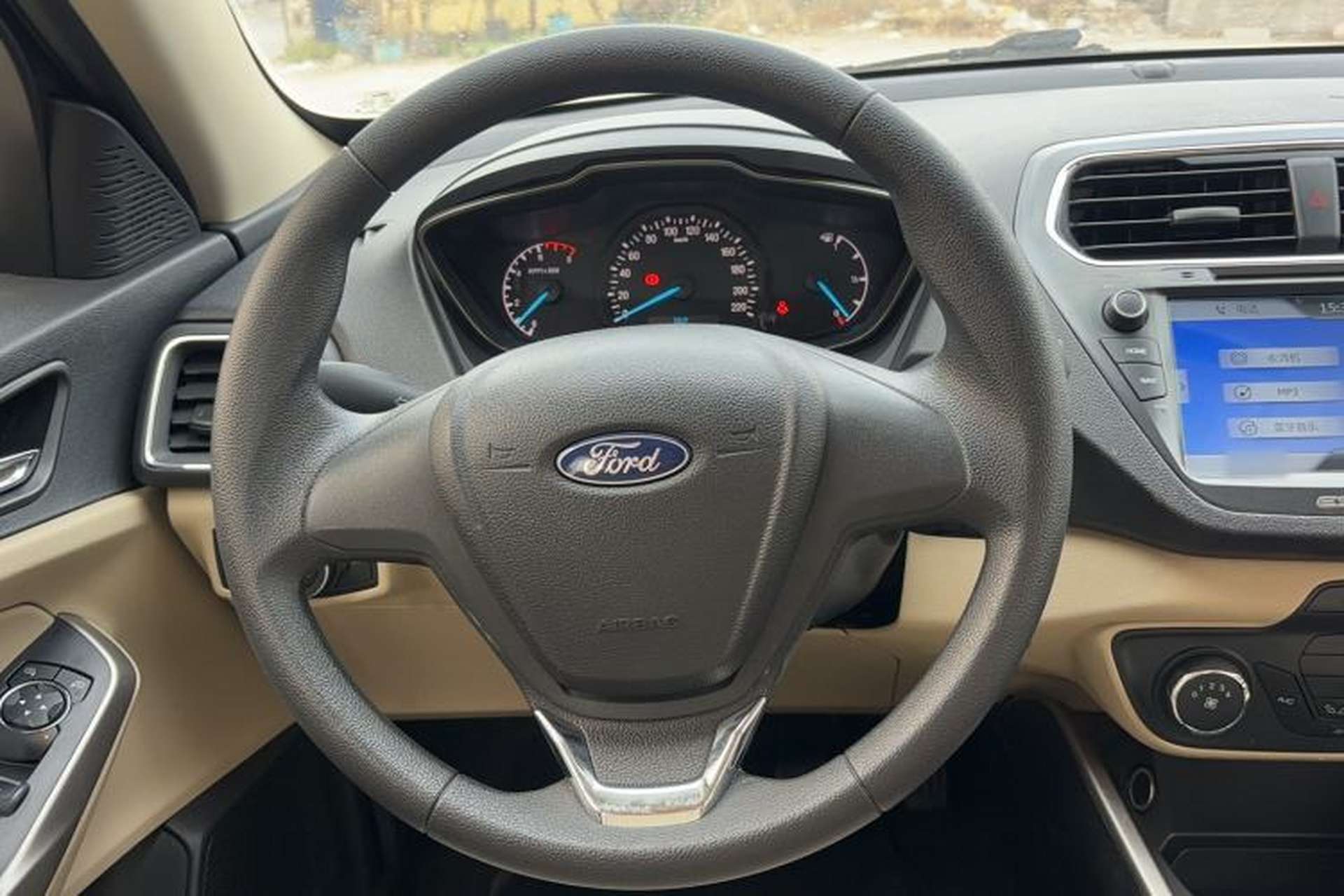 Used Ford Escort 2015 1.5L Manual Comfort Model Steering Wheel