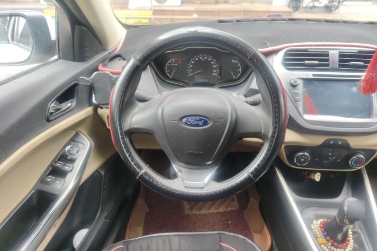 Used Ford Escort 2015 1.5L Manual Comfort Model Steering Wheel