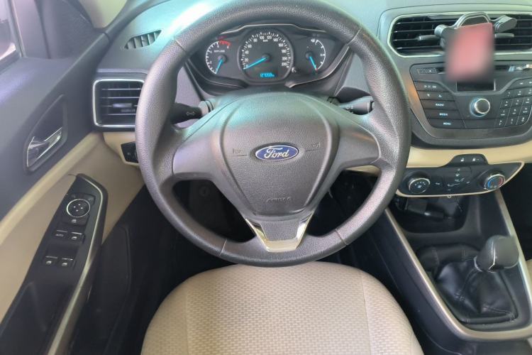Used Ford Escort 2015 1.5L Manual Comfort Model Steering Wheel