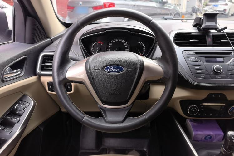 Used Ford Escort 2015 1.5L Manual Fashion Edition Steering Wheel