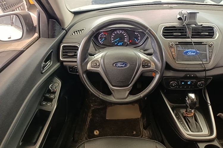 Used Ford Escort 2015 1.5L Automatic Fashion Model Steering Wheel