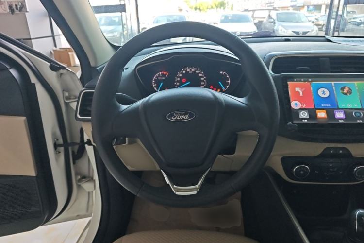 Used Ford Escort 2015 1.5L Manual Comfort Model Steering Wheel