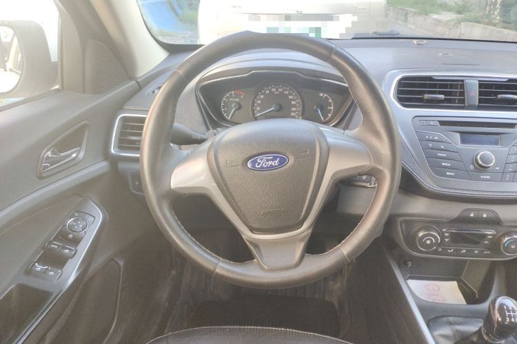 Used Ford Escort 2015 1.5L Manual Fashion Edition Steering Wheel