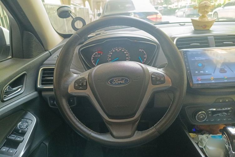Used Ford Escort 2015 1.5L Automatic Fashion Model Steering Wheel