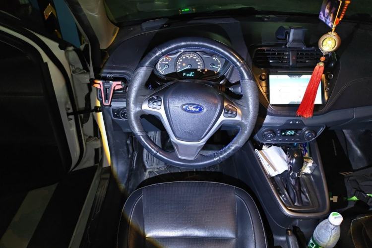 Used Ford Escort 2015 1.5L Automatic Fashion Model Steering Wheel