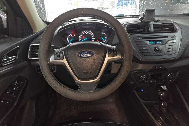 Used Ford Escort 2015 1.5L Automatic Fashion Model Steering Wheel