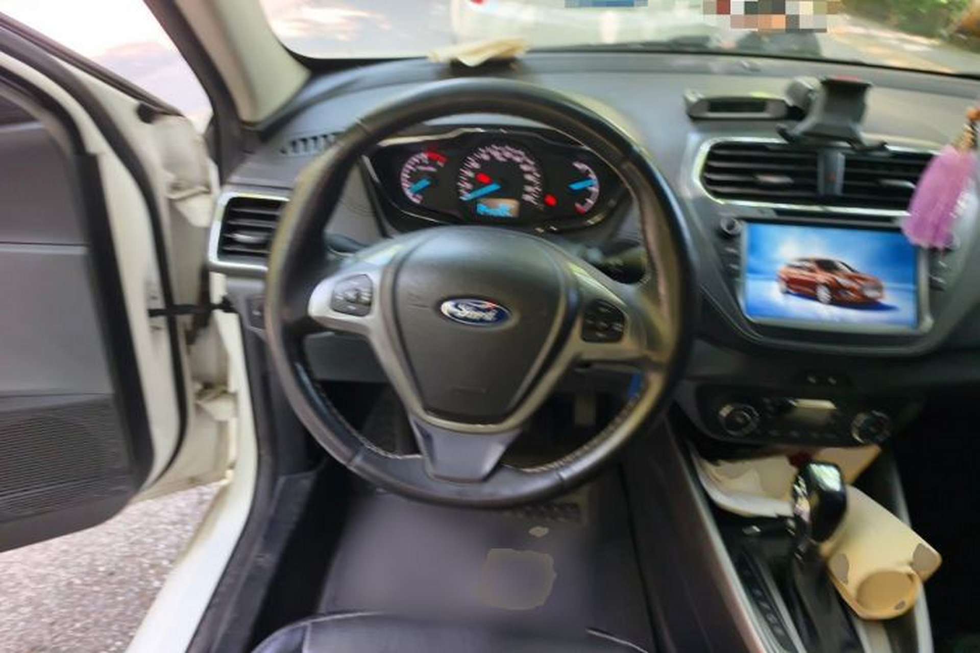 Used Ford Escort 2015 1.5L Automatic Fashion Model Steering Wheel