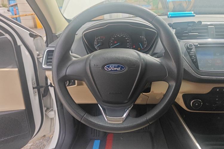 Used Ford Escort 2015 1.5L Manual Comfort Model Steering Wheel