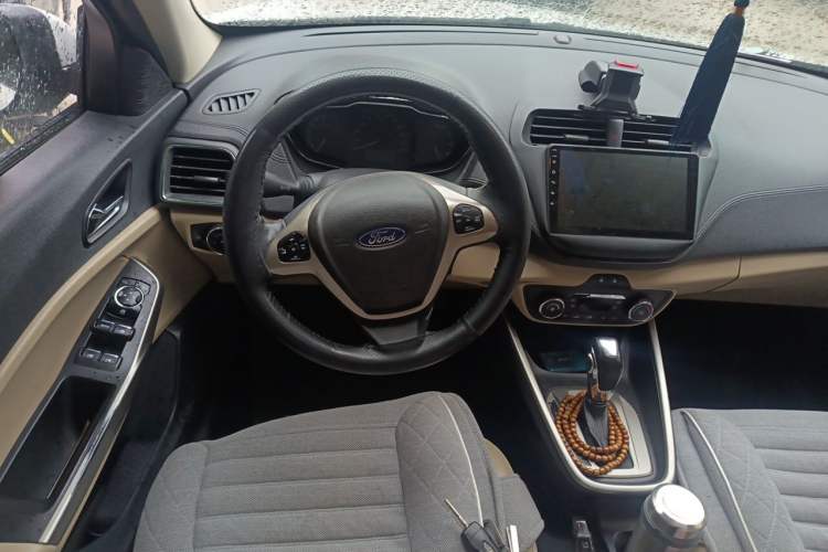 Used Ford Escort 2015 1.5L Automatic Fashion Model Steering Wheel