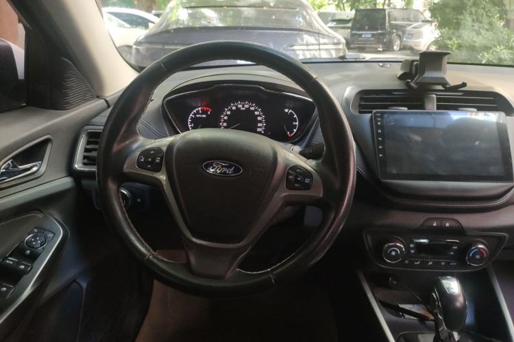 Used Ford Escort 2015 1.5L Automatic Fashion Model Steering Wheel