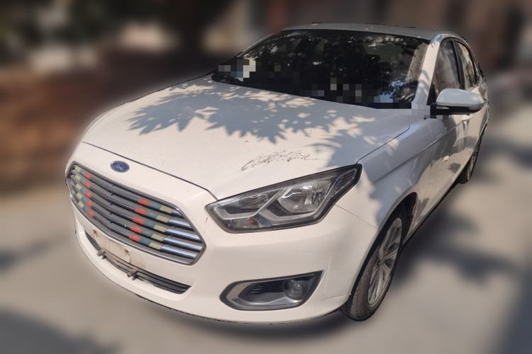 Used Ford Escort 2015 1.5L Manual Fashion Edition Guazi used car, China used car export, Used car for sale, Used cars, Cheapest cars for sale