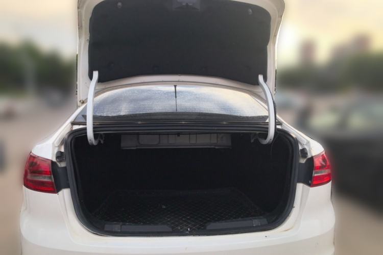 Used Ford Escort 2015 1.5L Automatic Comfort Edition Trunk