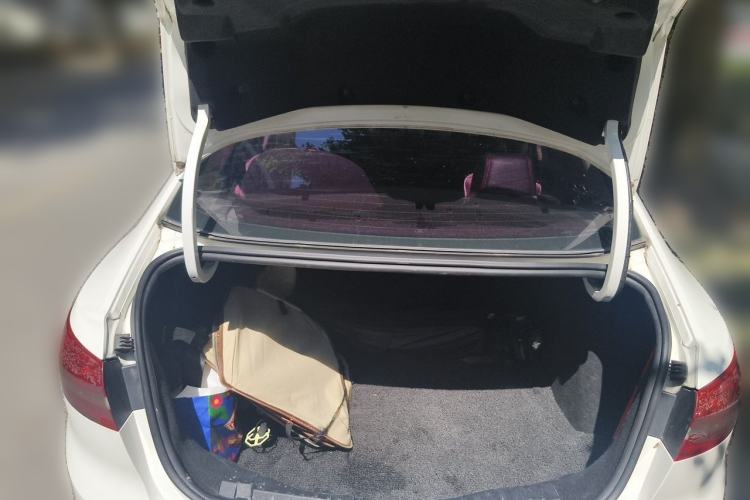 Used Ford Escort 2015 1.5L Automatic Comfort Edition Trunk