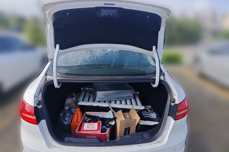 Used Ford Escort 2015 1.5L Automatic Fashion Model Trunk