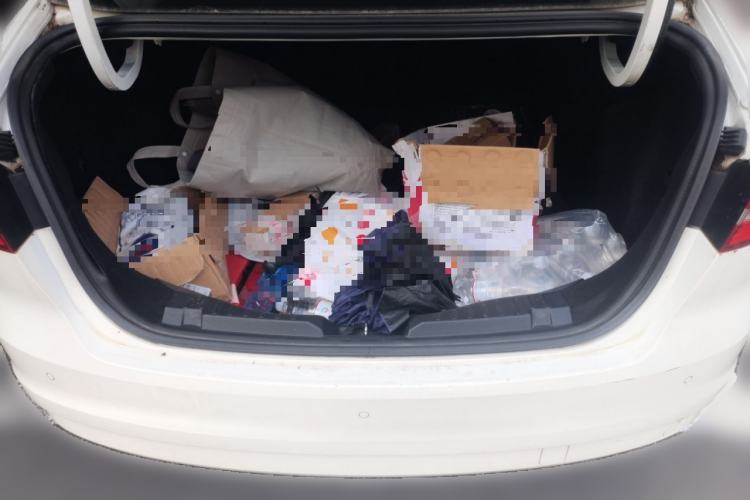 Used Ford Escort 2015 1.5L Automatic Fashion Model Trunk