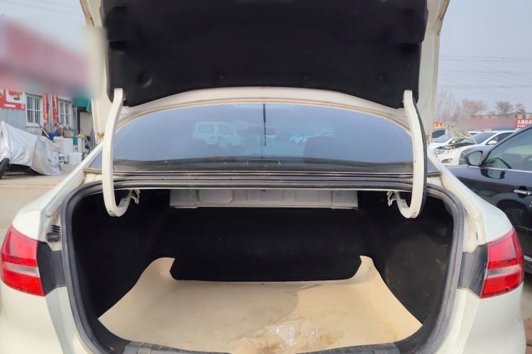Used Ford Escort 2015 1.5L Manual Comfort Model Trunk