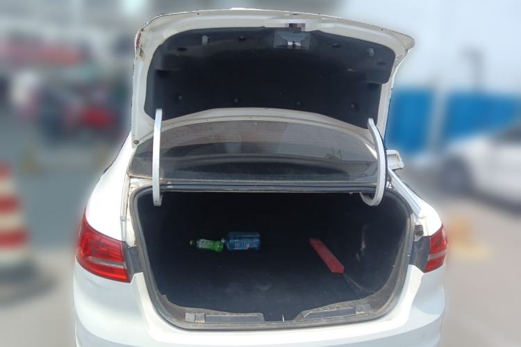 Used Ford Escort 2015 1.5L Manual Fashion Edition Trunk