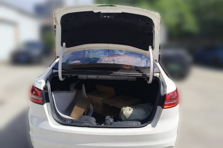Used Ford Escort 2015 1.5L Automatic Comfort Edition Trunk
