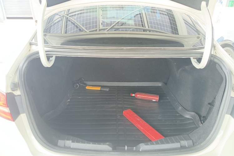 Used Ford Escort 2015 1.5L Automatic Comfort Edition Trunk