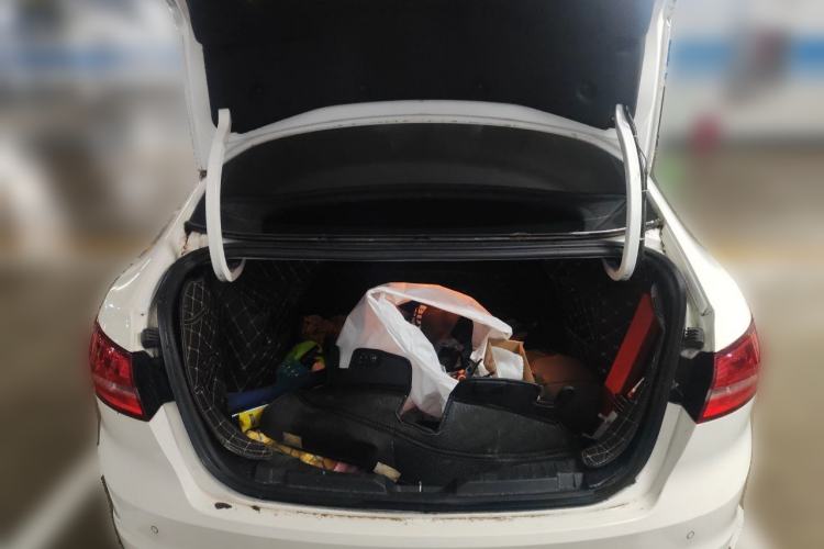 Used Ford Escort 2015 1.5L Automatic Fashion Model Trunk