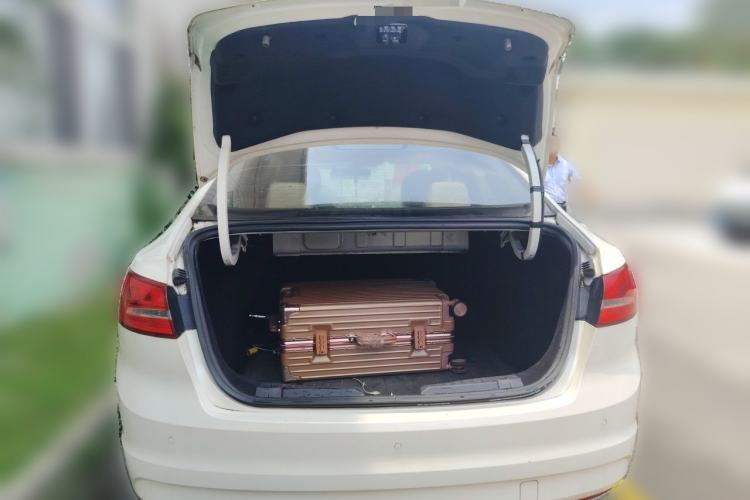 Used Ford Escort 2015 1.5L Manual Comfort Model Trunk