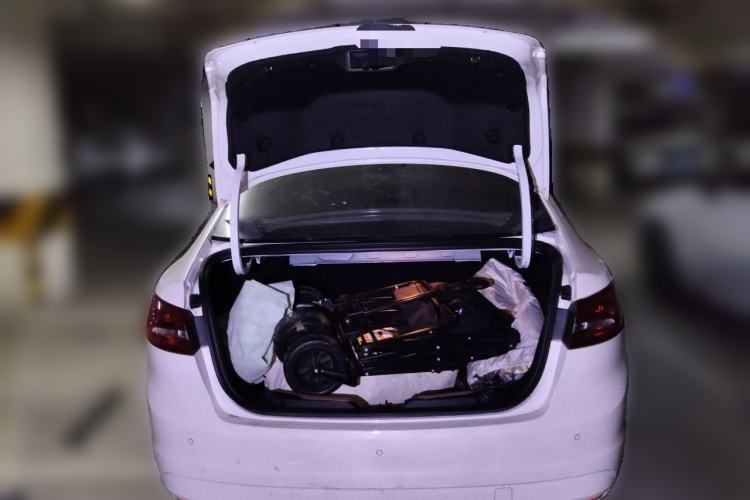 Used Ford Escort 2015 1.5L Automatic Fashion Model Trunk