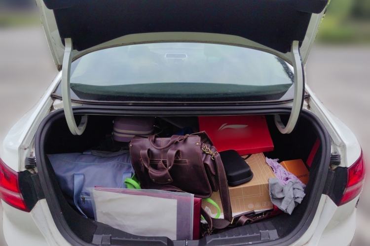 Used Ford Escort 2015 1.5L Automatic Fashion Model Trunk