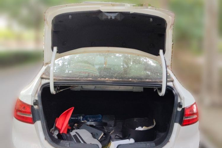 Used Ford Escort 2015 1.5L Manual Comfort Model Trunk