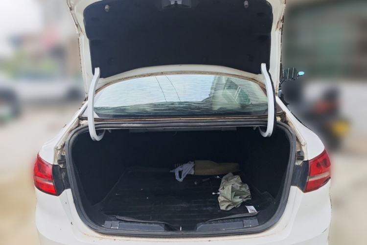 Used Ford Escort 2015 1.5L Manual Comfort Model Trunk