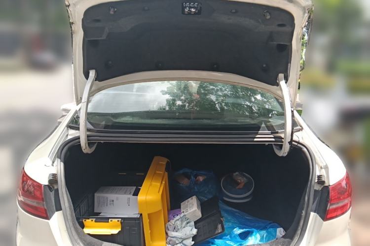 Used Ford Escort 2015 1.5L Automatic Fashion Model Trunk