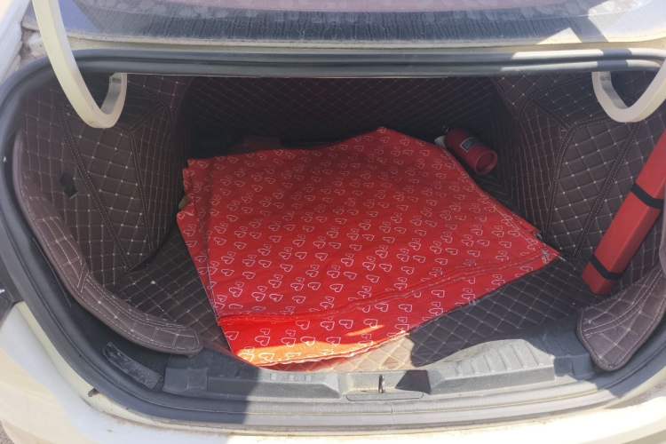 Used Ford Escort 2015 1.5L Manual Fashion Edition Trunk