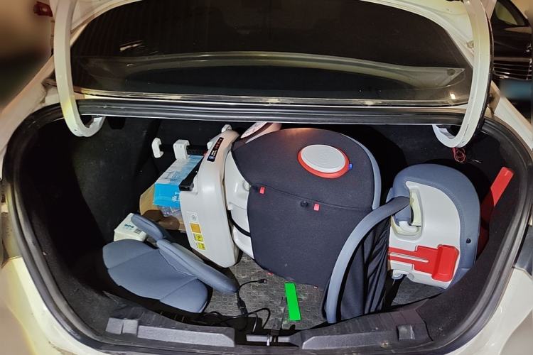 Used Ford Escort 2015 1.5L Automatic Fashion Model Trunk