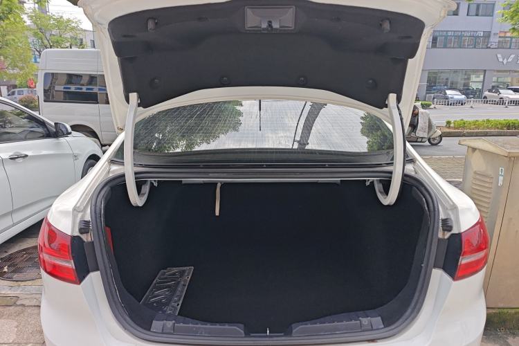 Used Ford Escort 2015 1.5L Automatic Comfort Edition Trunk