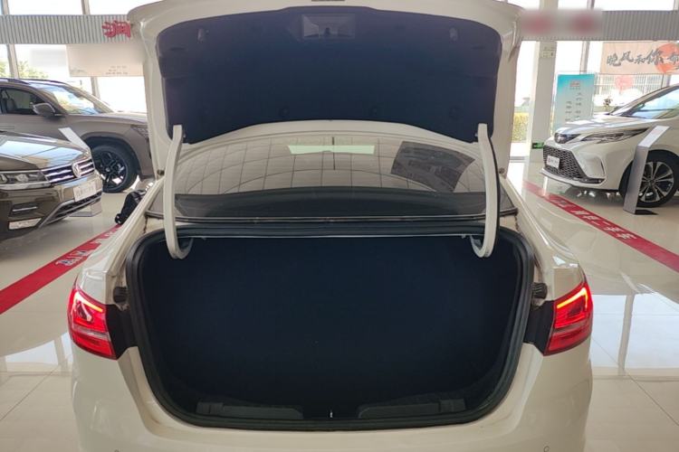 Used Ford Escort 2015 1.5L Manual Comfort Model Trunk