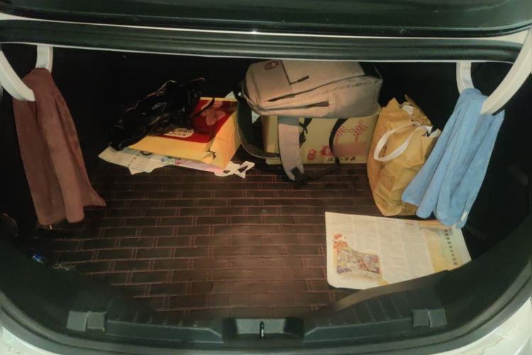 Used Ford Escort 2015 1.5L Automatic Fashion Model Trunk