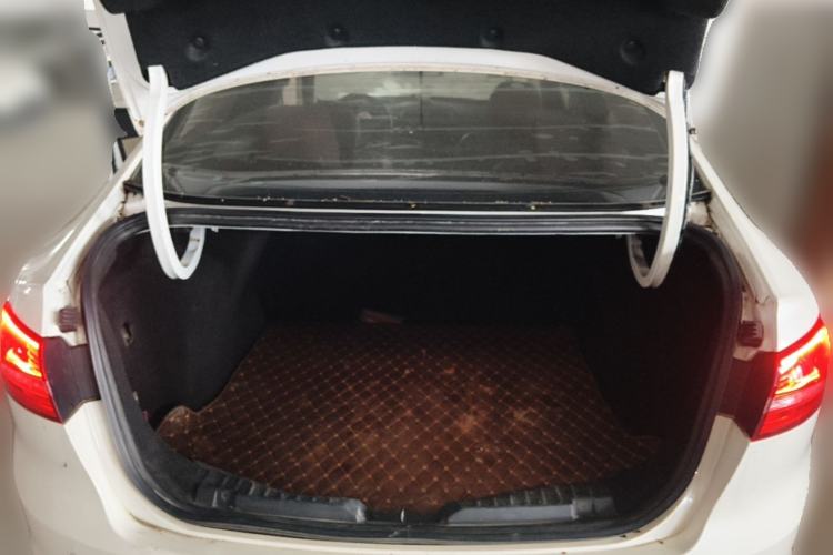 Used Ford Escort 2015 1.5L Automatic Comfort Edition Trunk