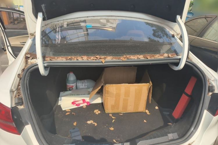 Used Ford Escort 2015 1.5L Manual Comfort Model Trunk