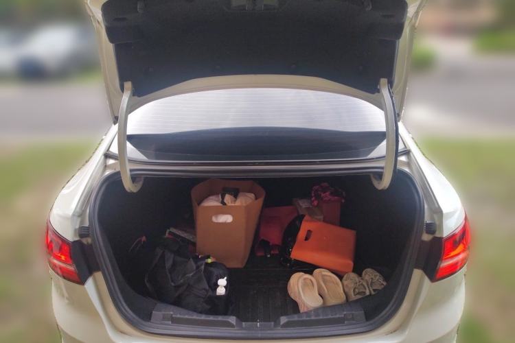 Used Ford Escort 2015 1.5L Automatic Fashion Model Trunk