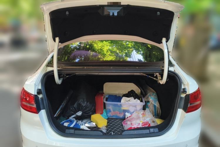 Used Ford Escort 2015 1.5L Automatic Fashion Model Trunk