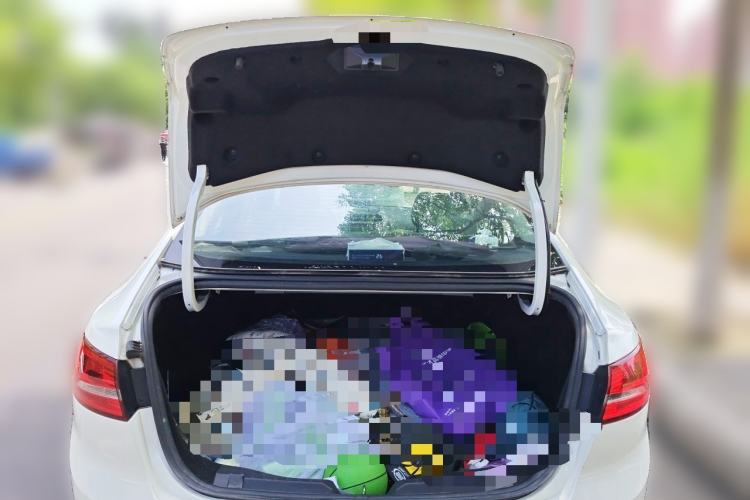 Used Ford Escort 2015 1.5L Automatic Fashion Model Trunk