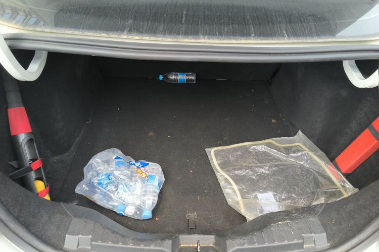 Used Ford Escort 2015 1.5L Automatic Fashion Model Trunk