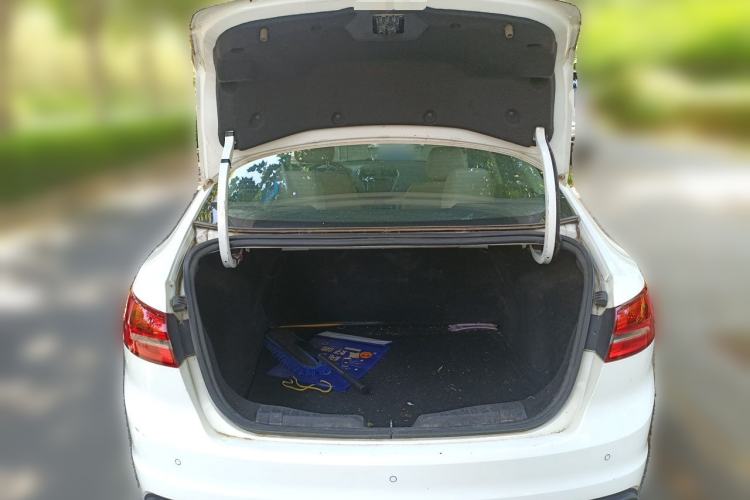 Used Ford Escort 2015 1.5L Automatic Comfort Edition Trunk