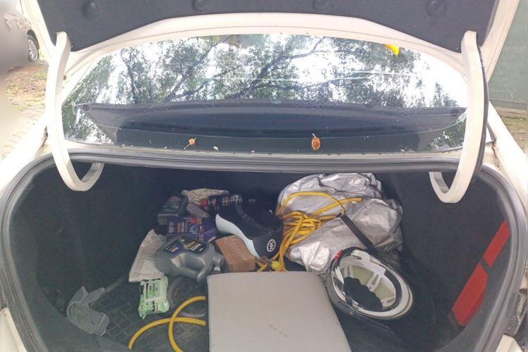 Used Ford Escort 2015 1.5L Automatic Fashion Model Trunk