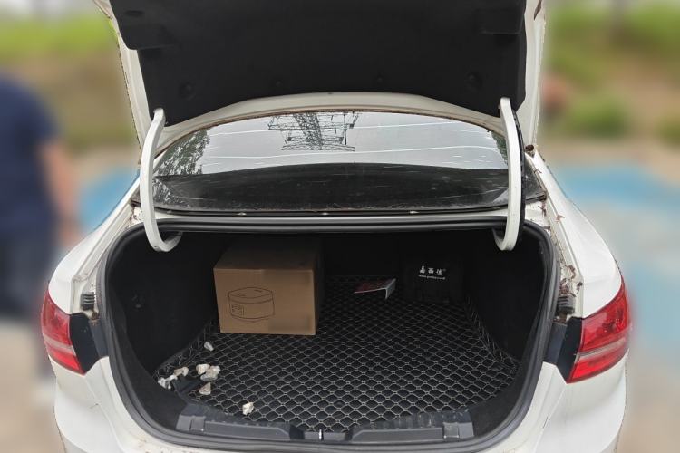Used Ford Escort 2015 1.5L Automatic Comfort Edition Trunk