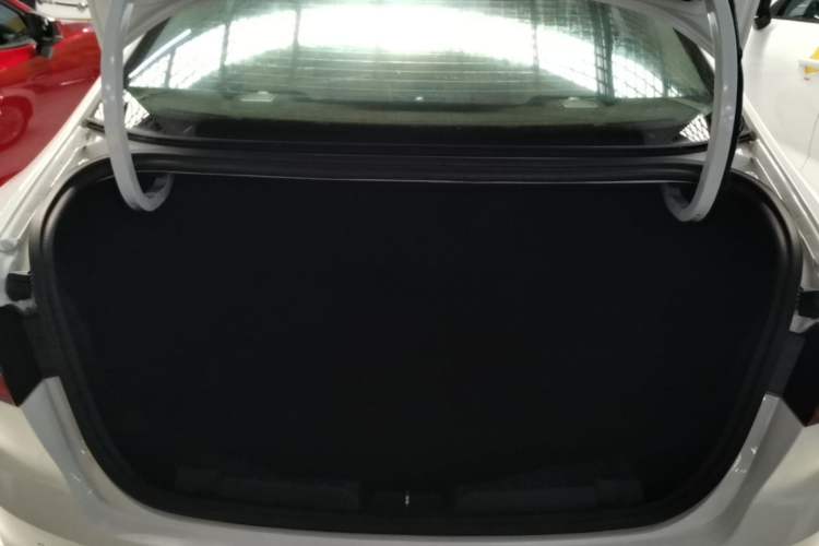 Used Ford Escort 2015 1.5L Manual Comfort Model Trunk